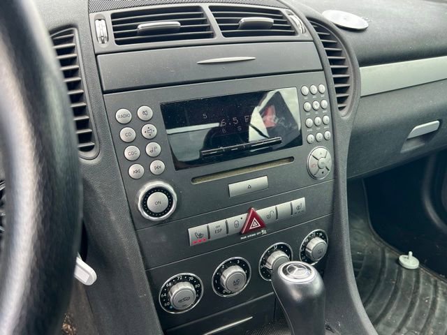 Used 2006 Mercedes-Benz SLK 280 image 19