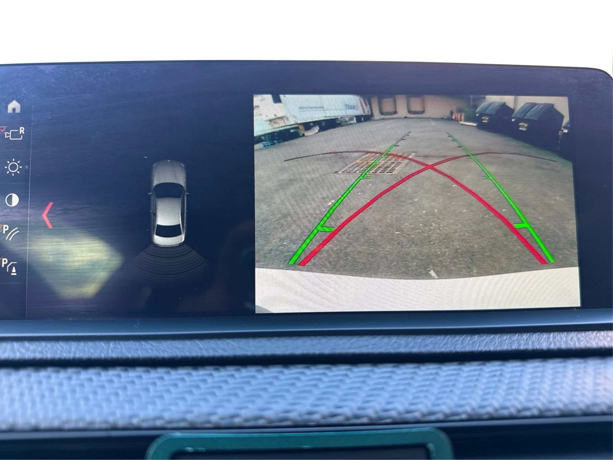 Used 2018 BMW M2 image 25