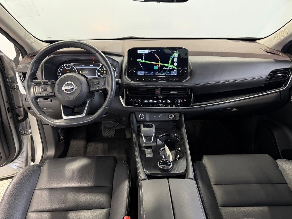 Used 2023 Nissan Rogue SL w/ SL Premium Package image 21