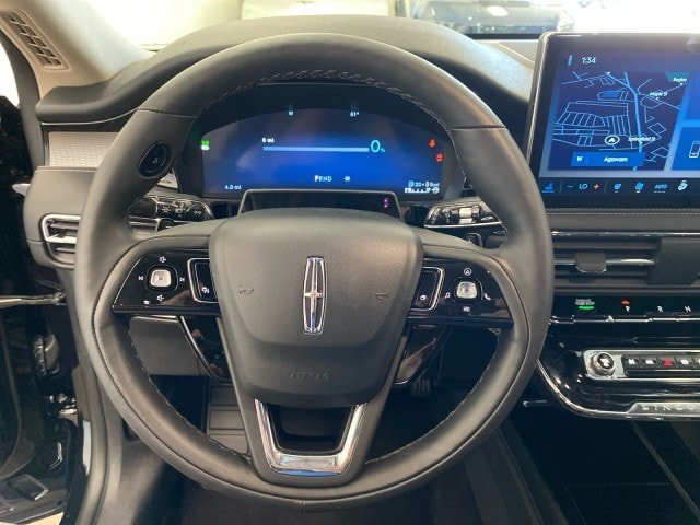 New 2025 Lincoln Corsair Grand Touring w/ Equipment Group 302A AWD/4WD image 18
