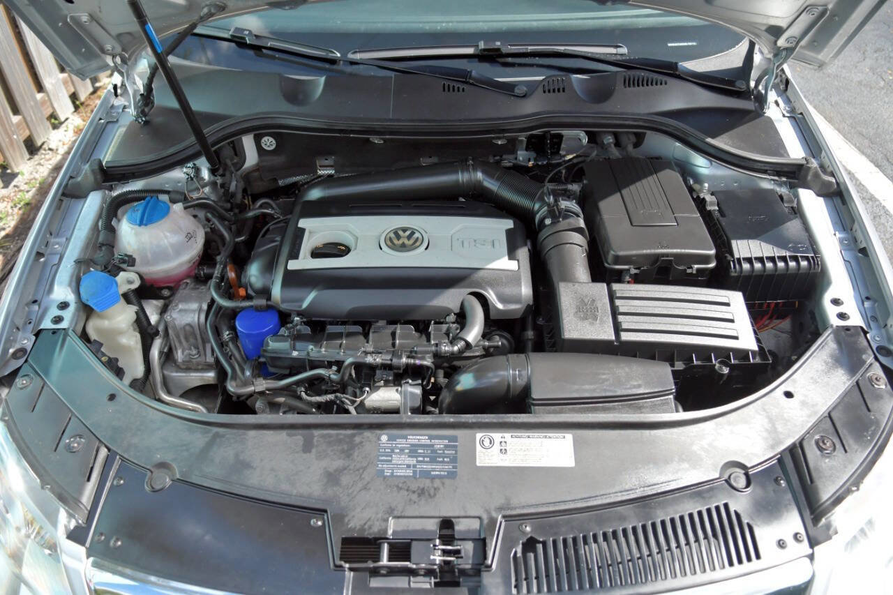 Used 2010 Volkswagen Passat Komfort image 22