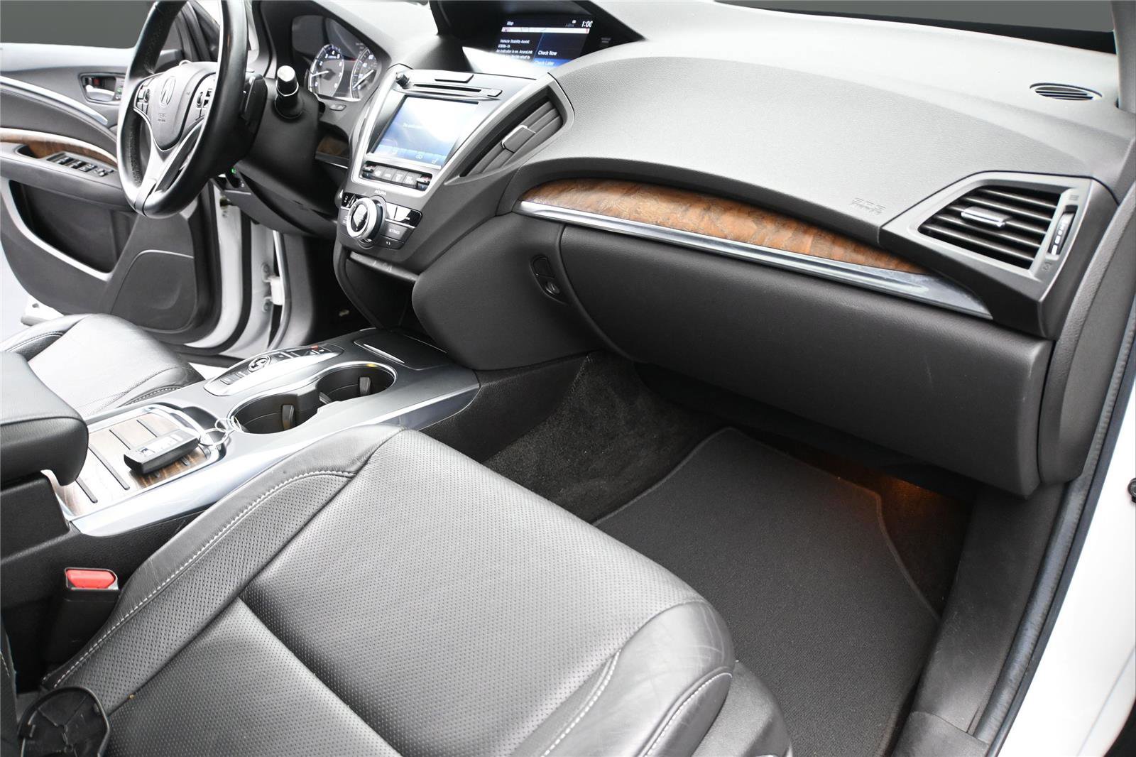 Certified 2020 Acura MDX SH-AWD w/ Technology Package image 17