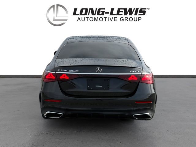Used 2025 Mercedes-Benz E 350 4MATIC Sedan image 4