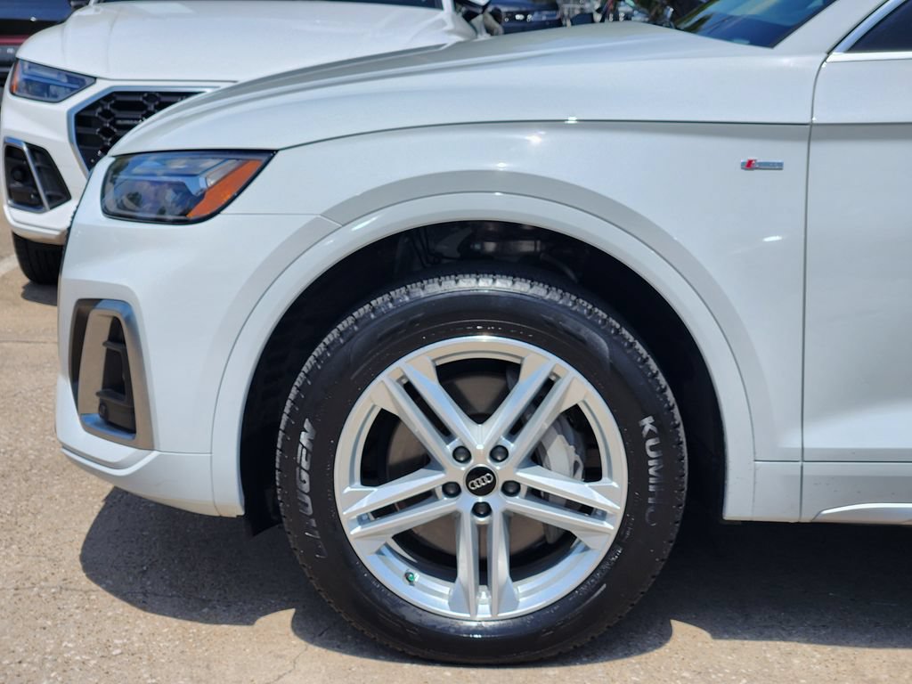 Certified 2024 Audi Q5 e Premium AWD/4WD image 13