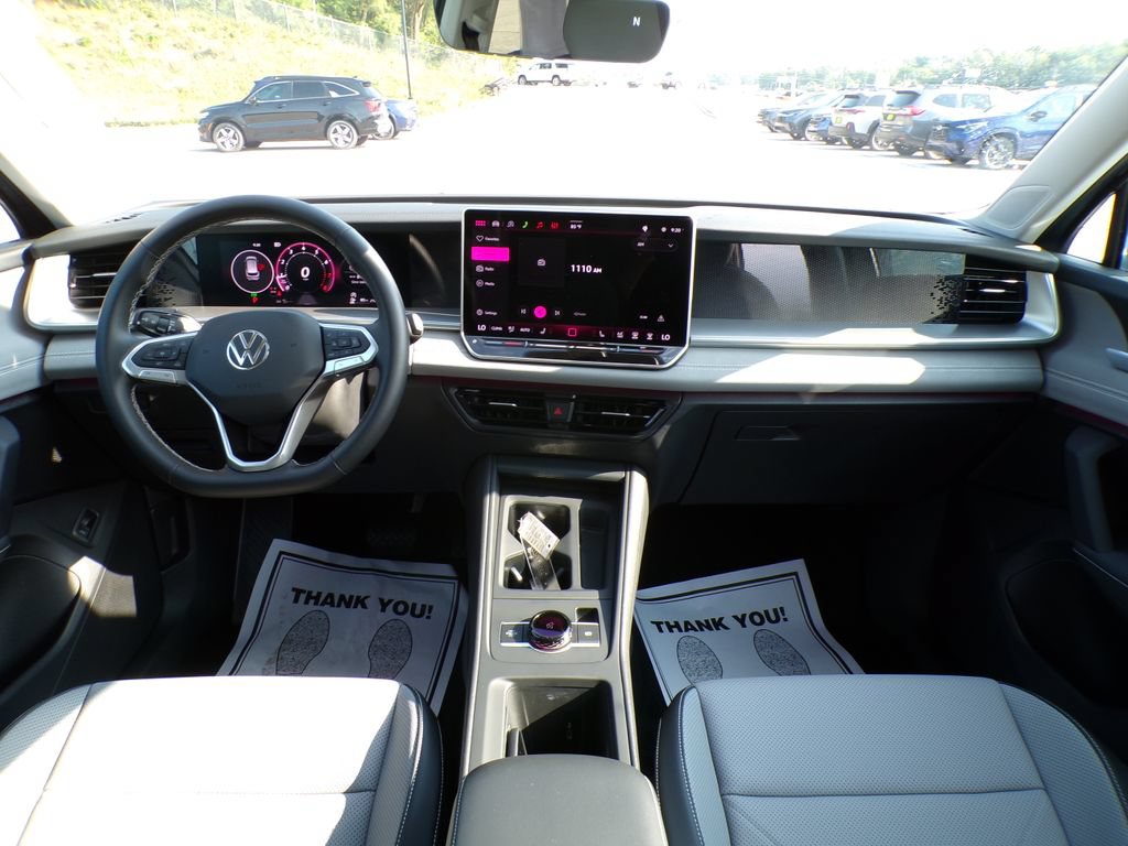 Used 2026 Volkswagen Tiguan SE AWD/4WD image 19