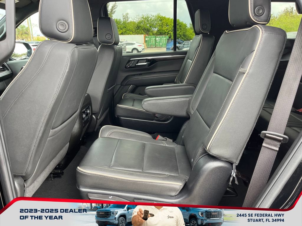 Used 2025 Chevrolet Tahoe Premier image 11