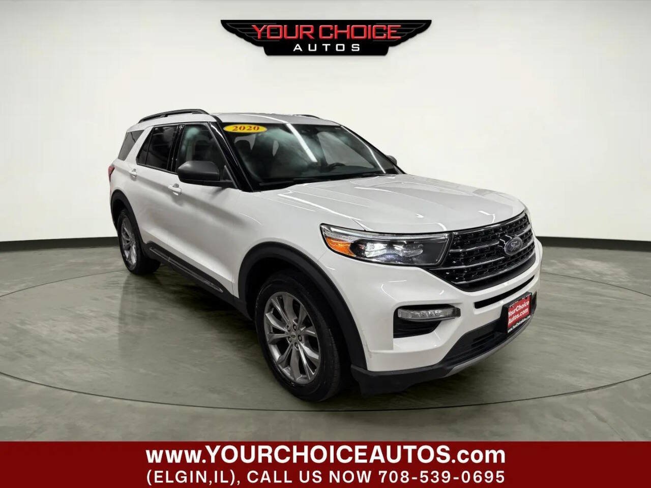 Used 2020 Ford Explorer XLT w/ Equipment Group 202A AWD/4WD image 11