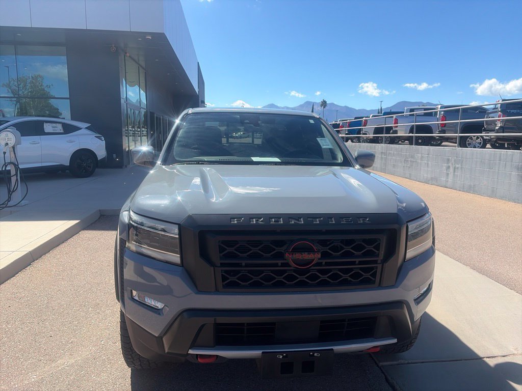 Used 2023 Nissan Frontier Pro-X w/ Technology Package RWD image 2