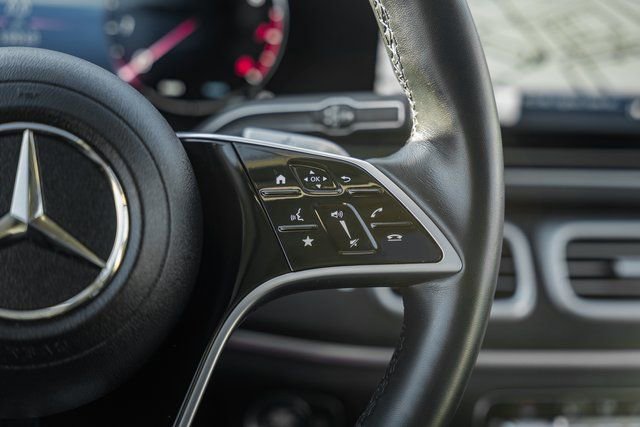 Certified 2024 Mercedes-Benz GLE 350 4MATIC w/ AMG Line Exterior image 28