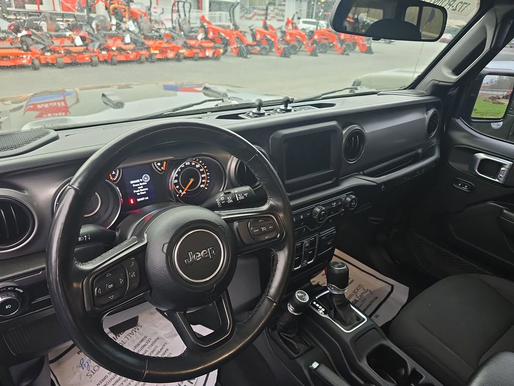 Used 2023 Jeep Wrangler Sport S AWD/4WD image 10