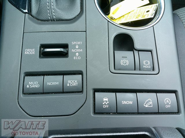 Certified 2022 Toyota Highlander LE image 20