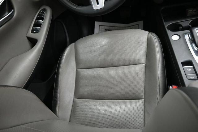 Used 2023 INFINITI QX50 Luxe w/ Accent Package FWD image 14