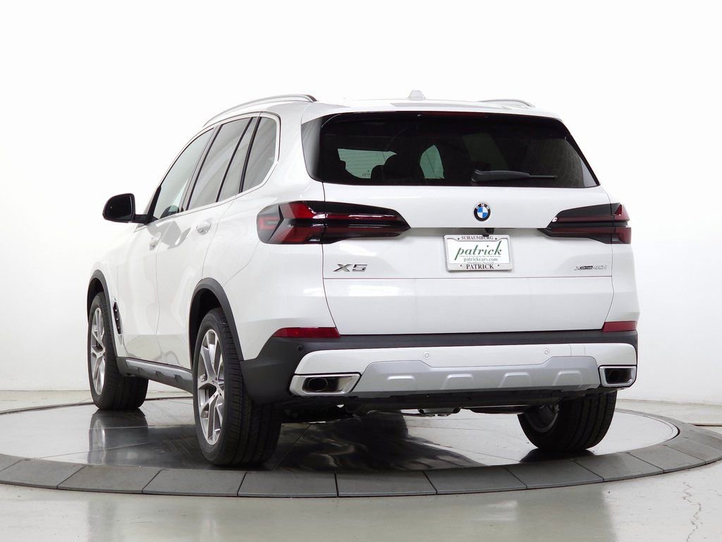 Used 2026 BMW X5 xDrive40i w/ Parking Assistance Package AWD/4WD image 6