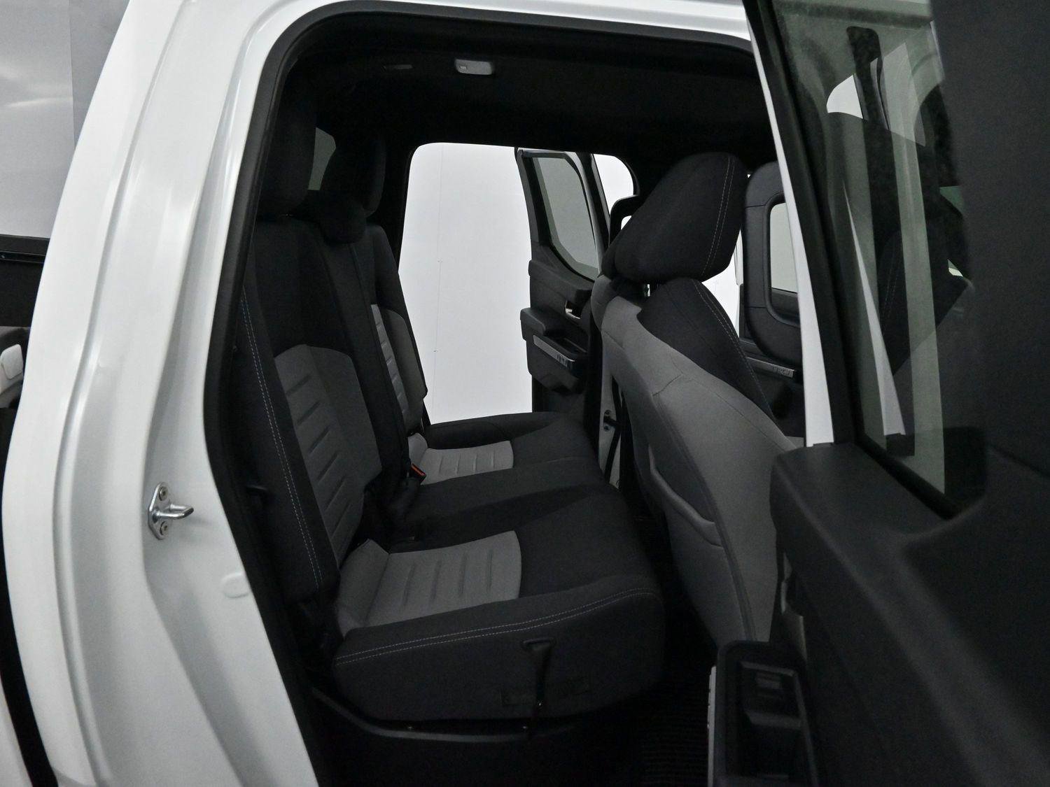 Used 2024 Toyota Tacoma TRD Sport image 29