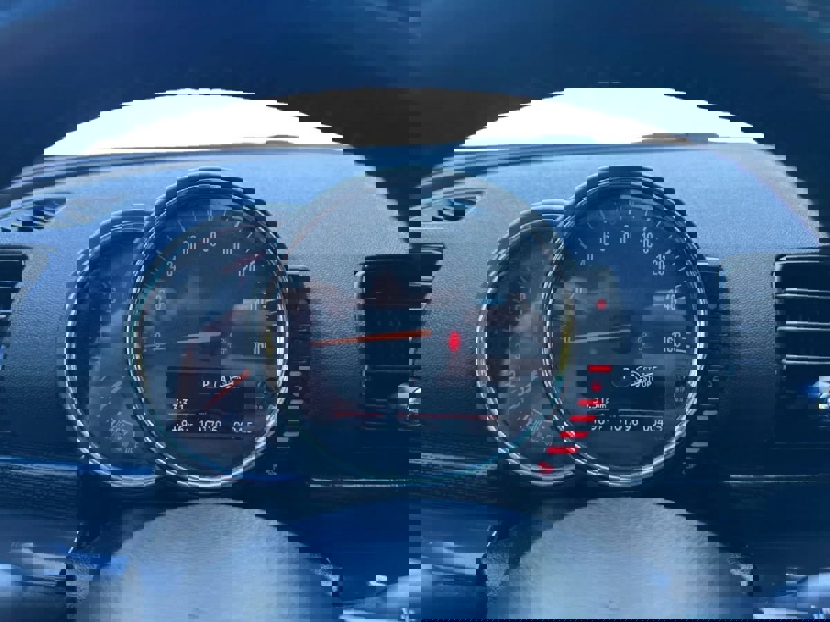 Used 2016 MINI Cooper Clubman S image 16