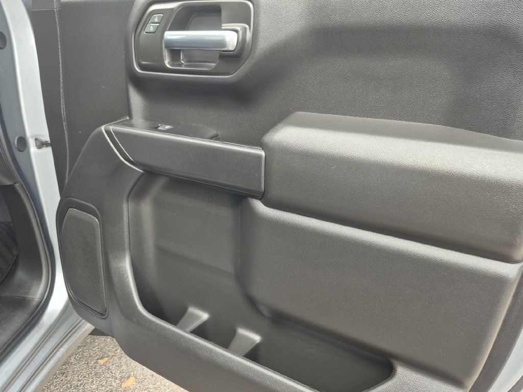 Certified 2025 Chevrolet Silverado 1500 Custom AWD/4WD image 16