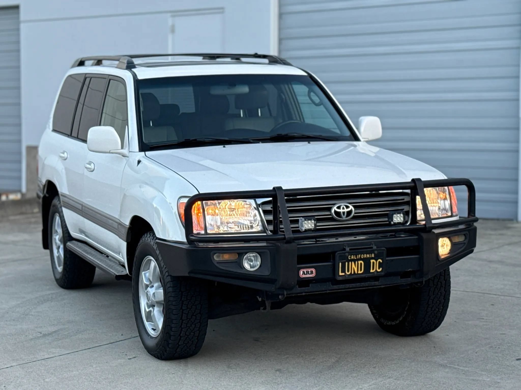 Used 2005 Toyota Land Cruiser w/ Convenience Pkg AWD/4WD image 17