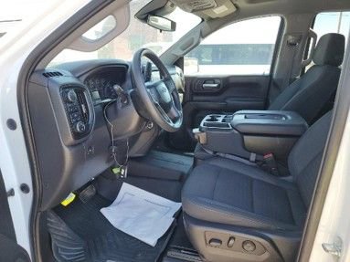 Used 2023 Chevrolet Silverado 1500 Custom Trail Boss image 8