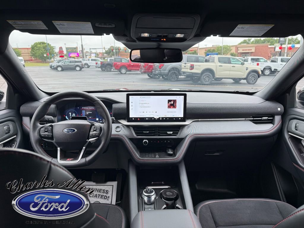 Used 2025 Ford Explorer ST w/ Sun And Sound Package AWD/4WD image 10