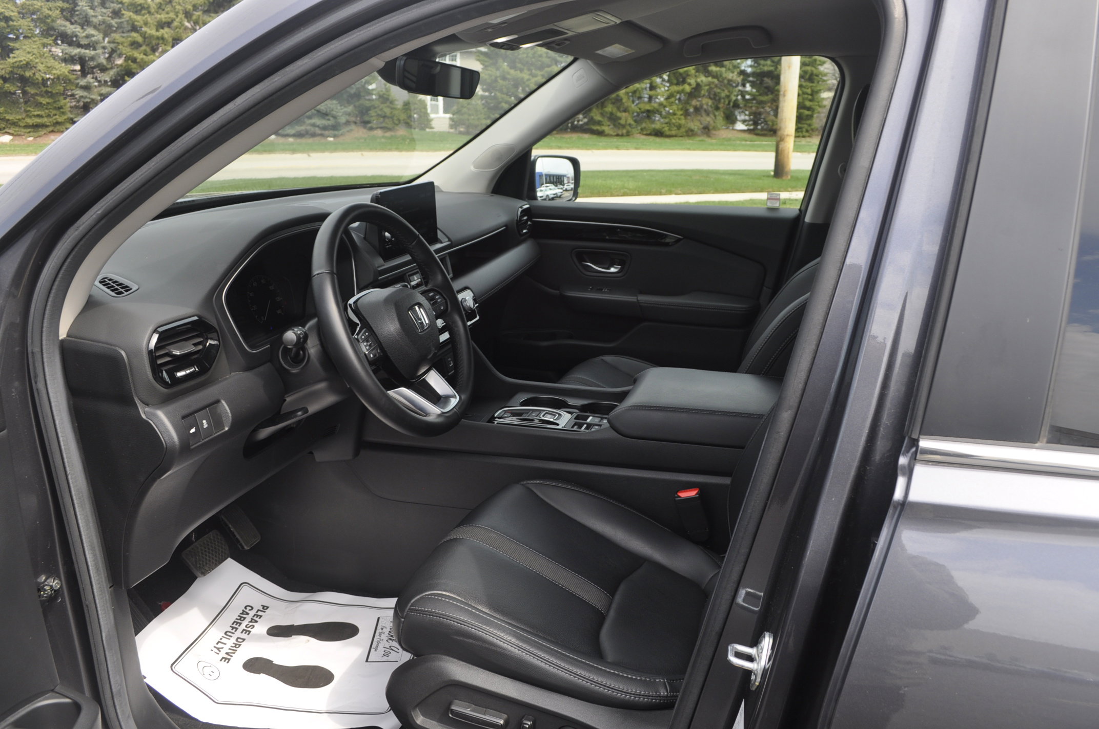 Certified 2025 Honda Pilot EX-L image 17