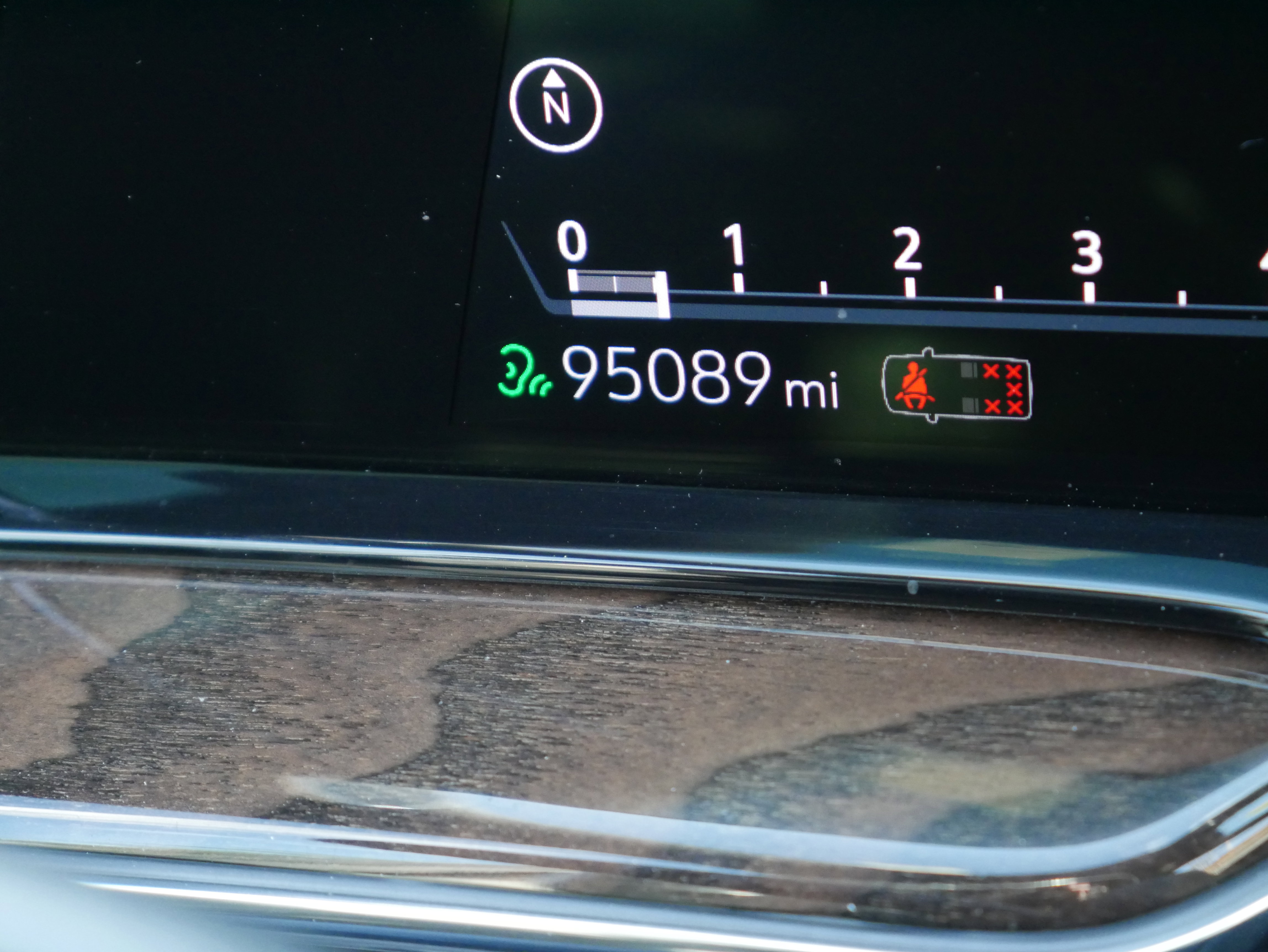 Used 2021 Cadillac Escalade Premium Luxury Platinum w/ Heavy-Duty Trailer Package image 45