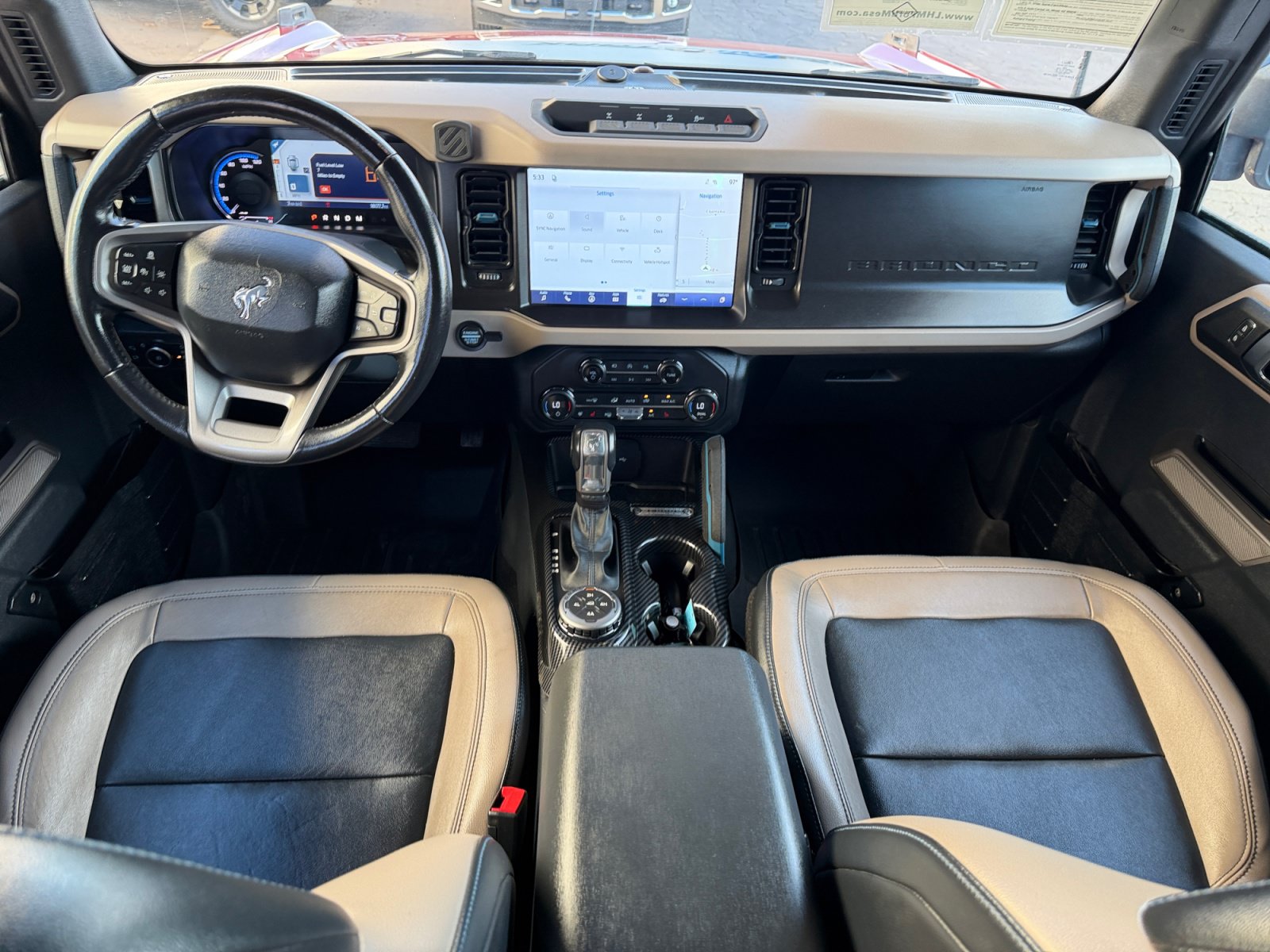 Used 2021 Ford Bronco Wildtrak AWD/4WD image 12