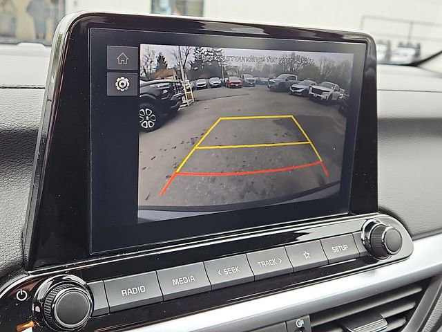 Used 2023 Kia Forte LXS image 17