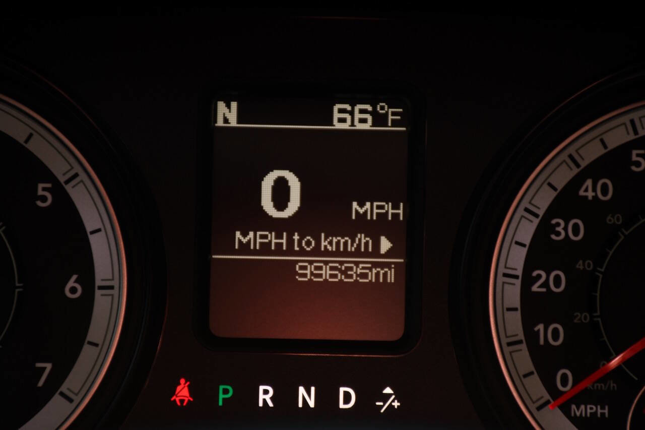 Used 2016 RAM 1500 Classic SLT image 30