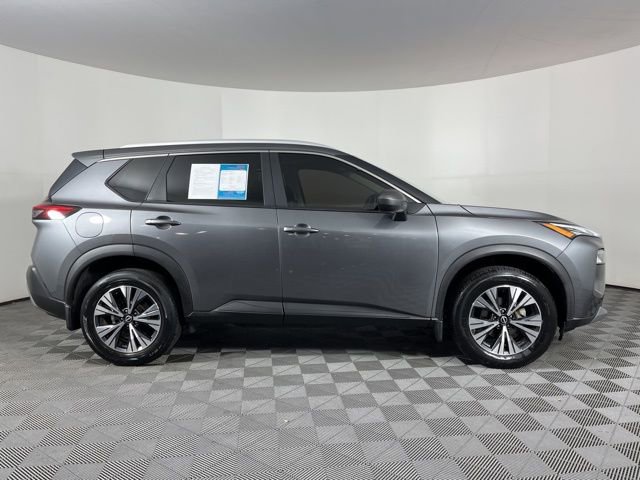 Used 2023 Nissan Rogue SV w/ SV Premium B Package image 11