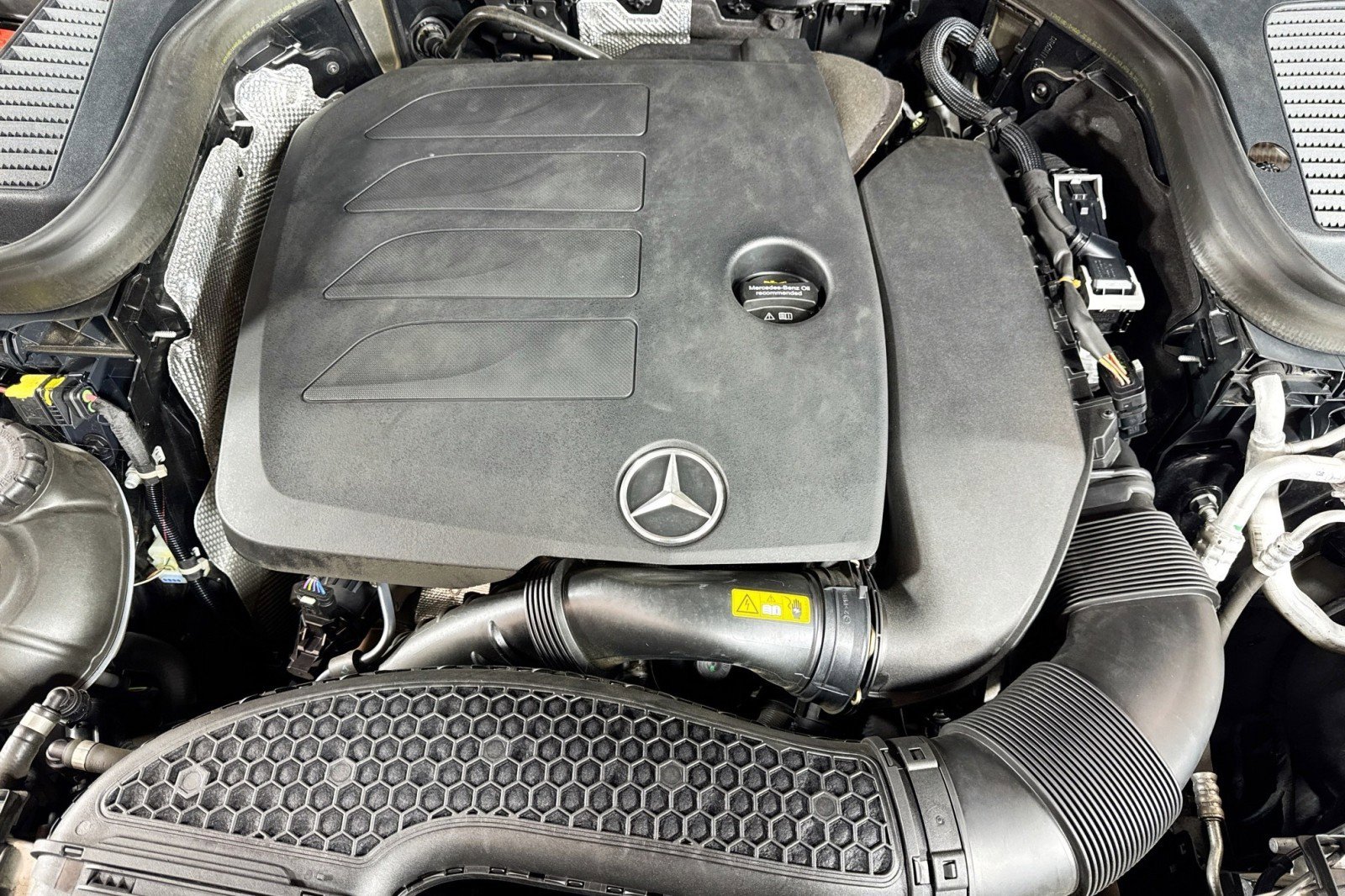 Certified 2021 Mercedes-Benz GLC 300 4MATIC image 29