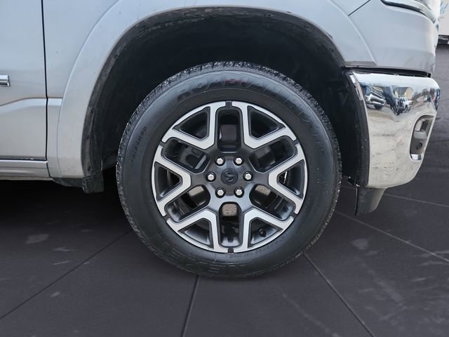 Used 2025 RAM 1500 Laramie image 9