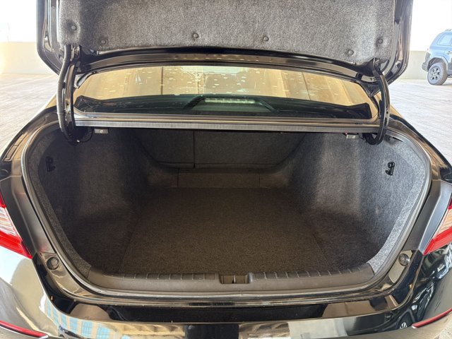 Used 2020 Honda Accord Touring image 25