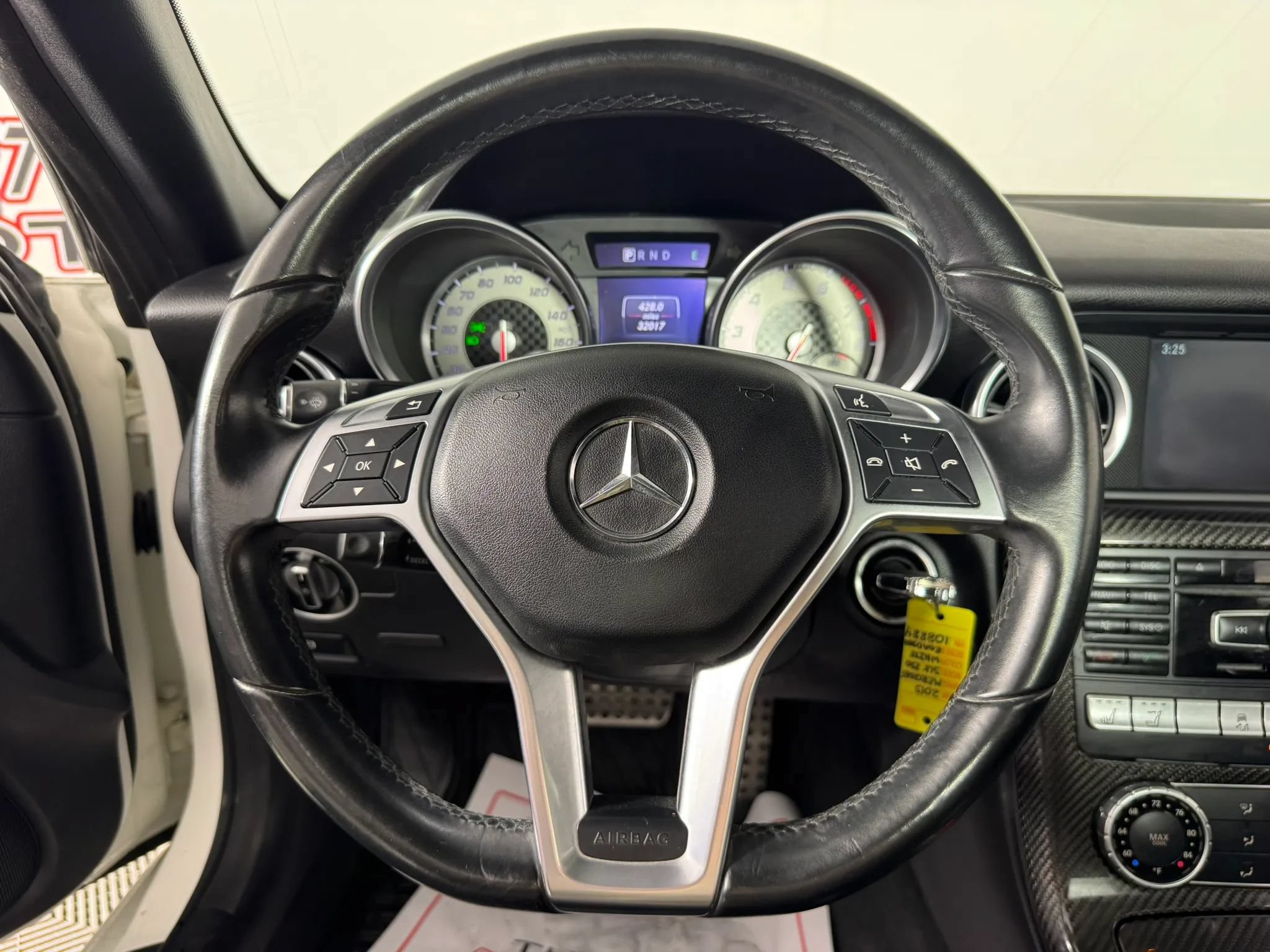 Used 2015 Mercedes-Benz SLK 250 image 20