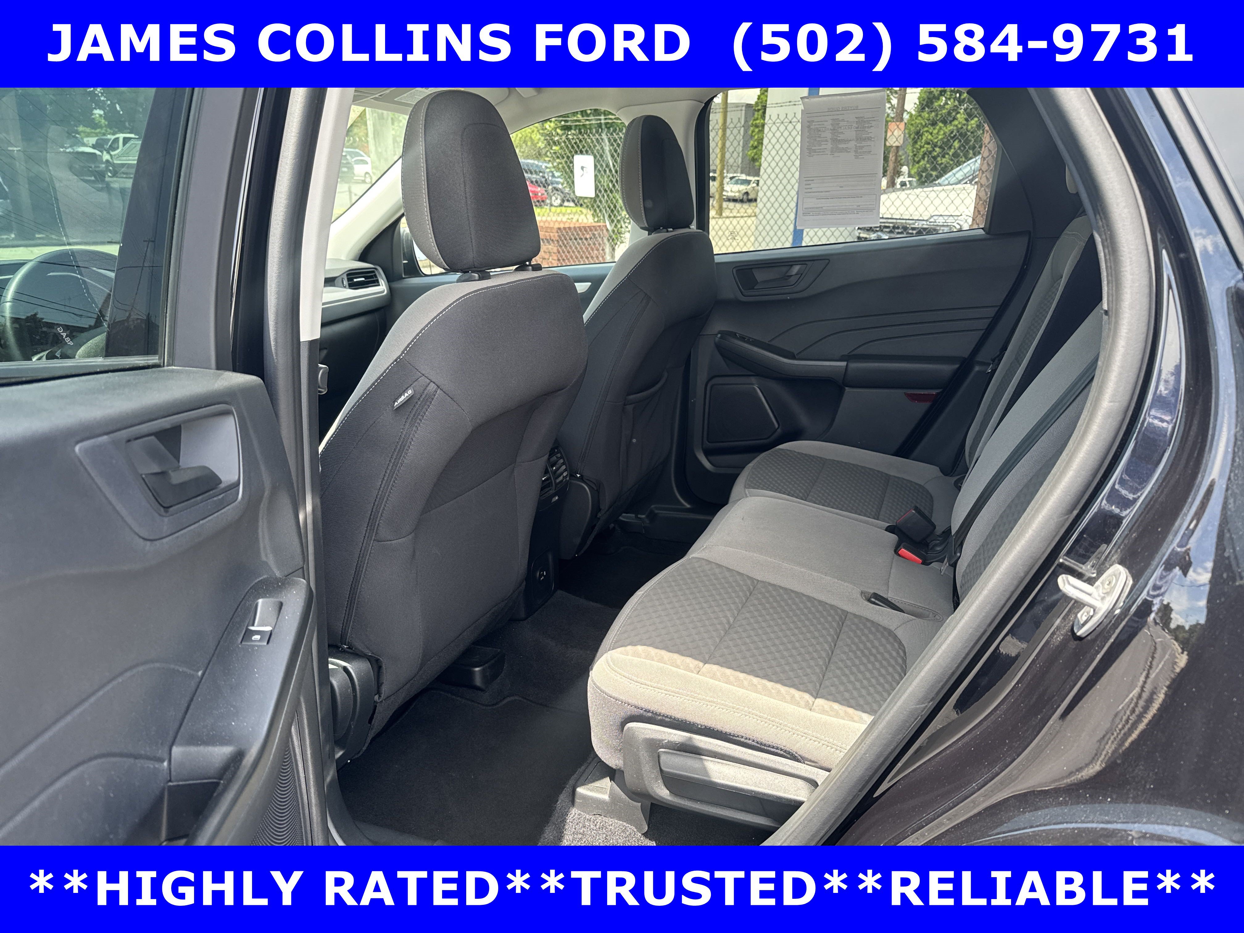 Used 2022 Ford Escape SE w/ Cold Weather Package AWD/4WD image 12