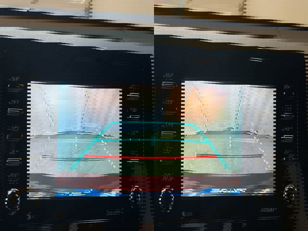 Used 2023 Toyota Camry SE image 17