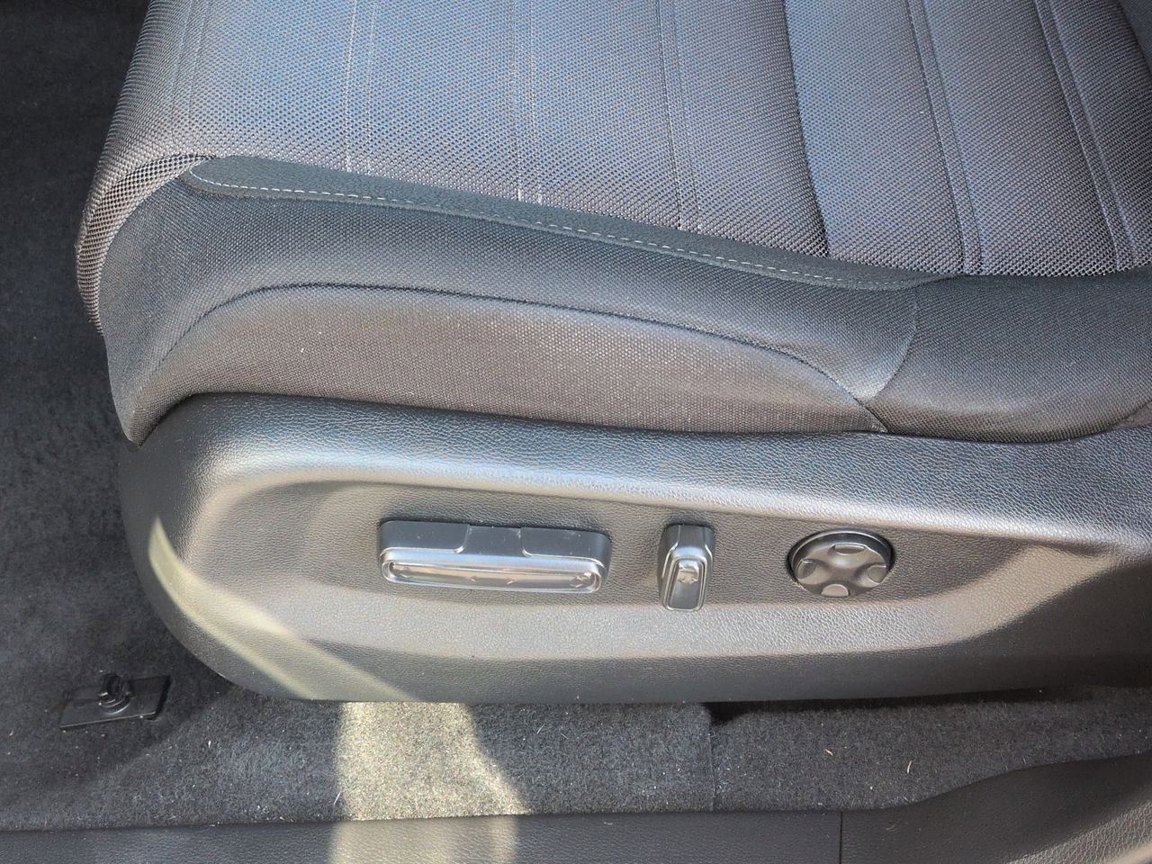 Certified 2022 Honda CR-V EX image 21