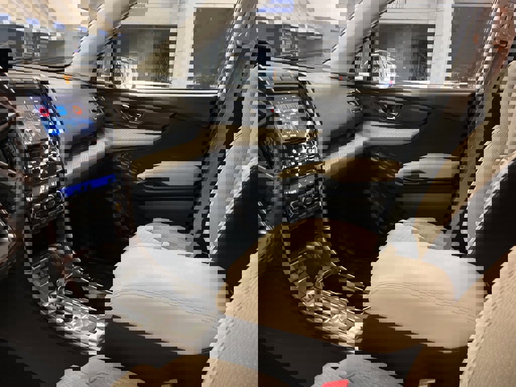 Used 2019 Subaru Ascent Premium w/ Popular Package #3 image 13