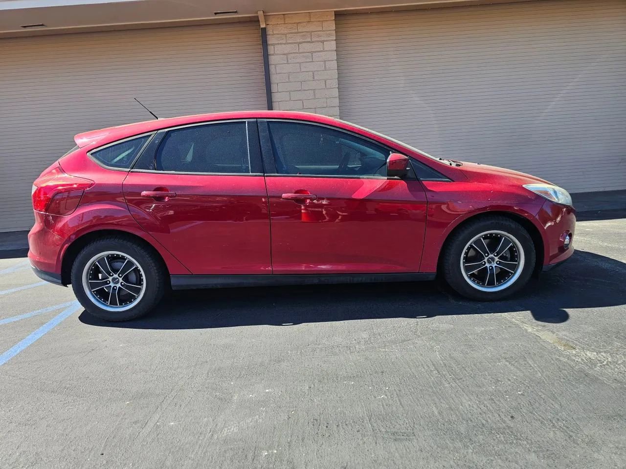 Used 2012 Ford Focus SE image 6