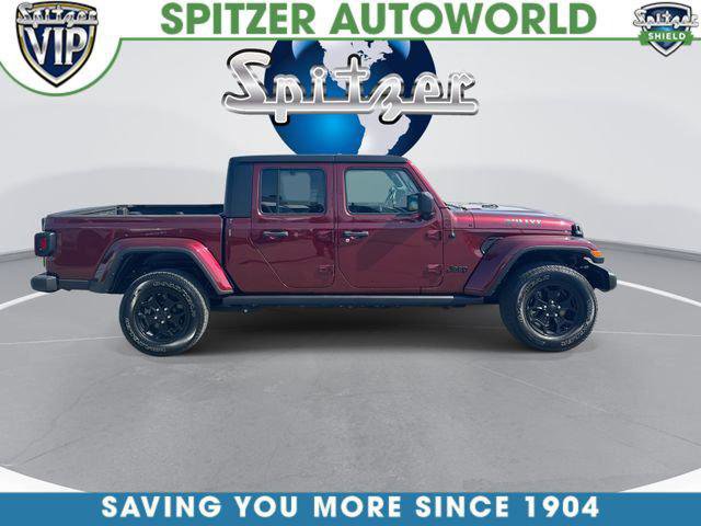 Certified 2022 Jeep Gladiator Sport AWD/4WD image 10