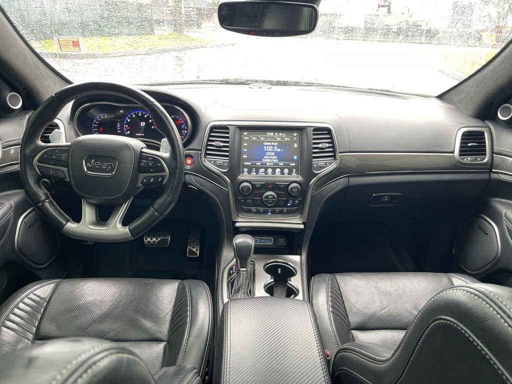 Used 2017 Jeep Grand Cherokee SRT image 21