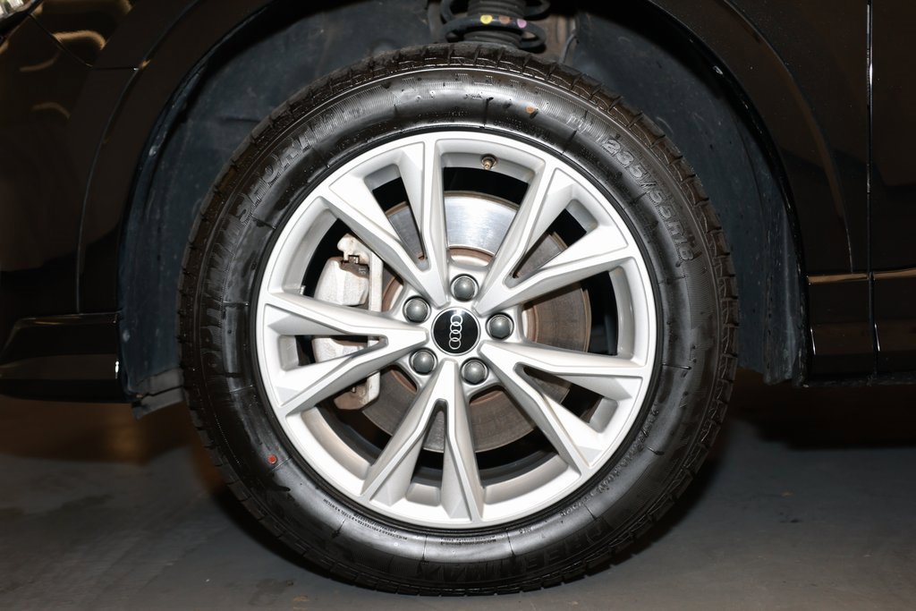 Used 2023 Audi Q3 2.0T Premium image 24