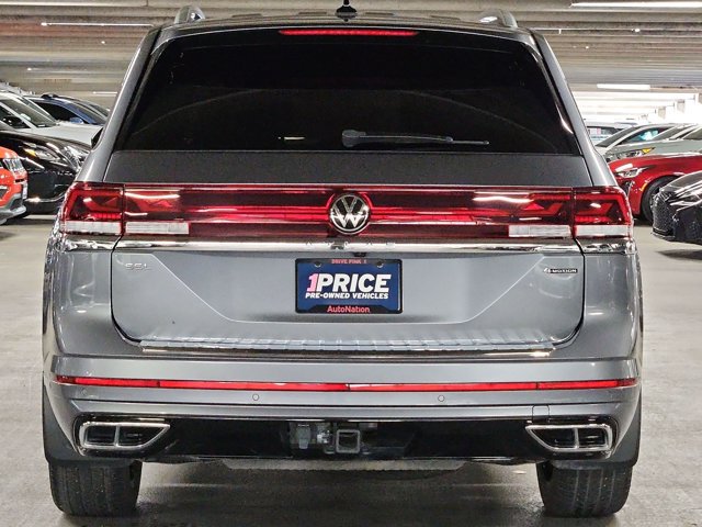 Used 2024 Volkswagen Atlas SEL Premium R-Line AWD/4WD image 6