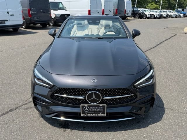 Used 2025 Mercedes-Benz CLE 300 4MATIC Cabriolet image 10