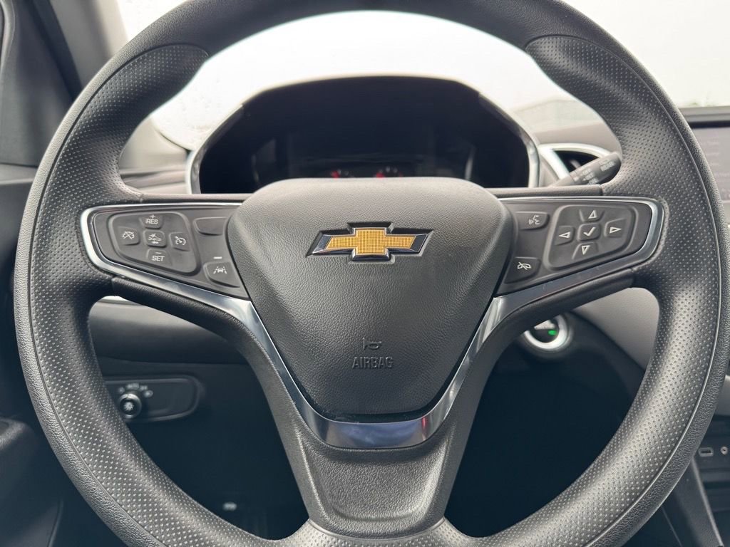 Used 2023 Chevrolet Equinox LS image 15