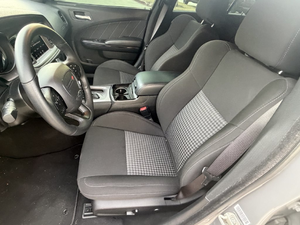 Used 2023 Dodge Charger R/T w/ Blacktop Package RWD image 25