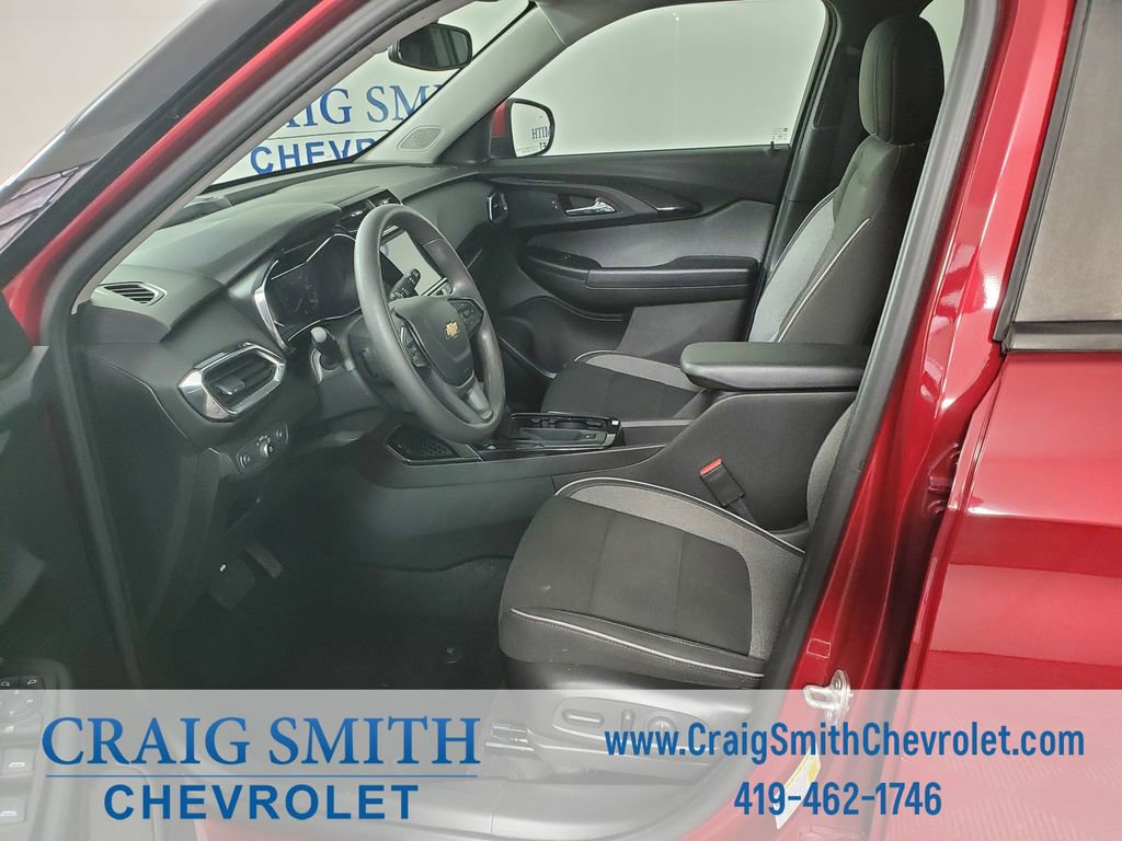 Used 2021 Chevrolet TrailBlazer LT w/ Convenience Package AWD/4WD image 10