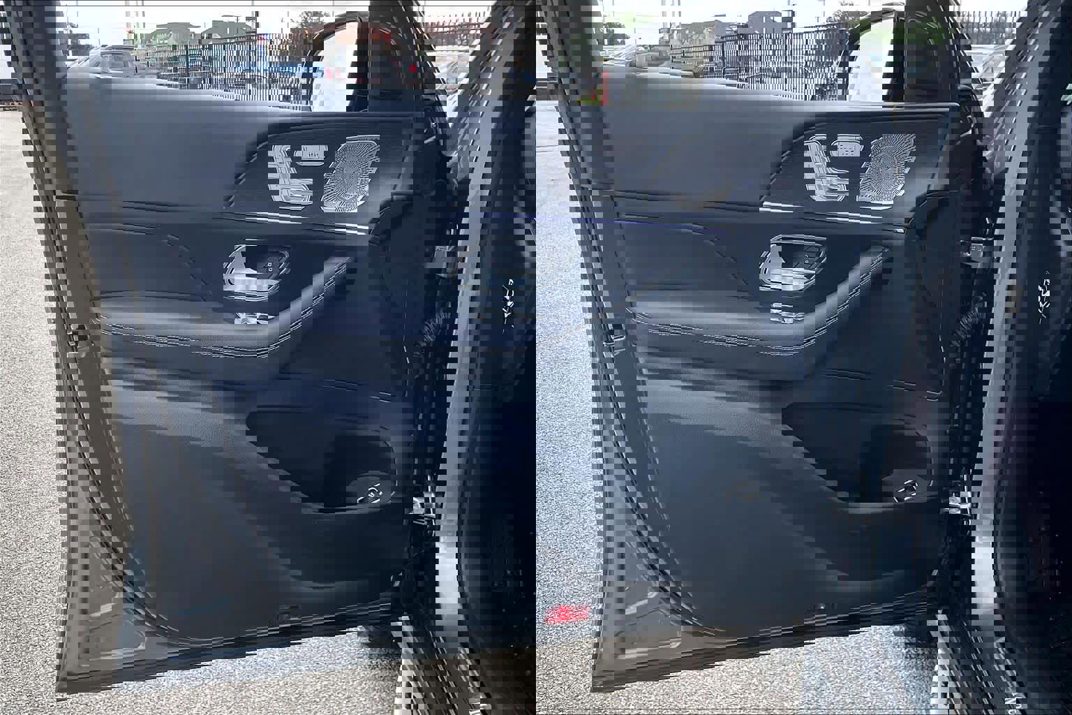 Used 2024 Mercedes-Benz GLE 350 4MATIC image 22