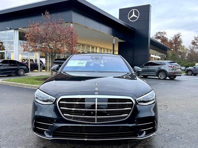 New 2026 Mercedes-Benz S 580 4MATIC Sedan image 3