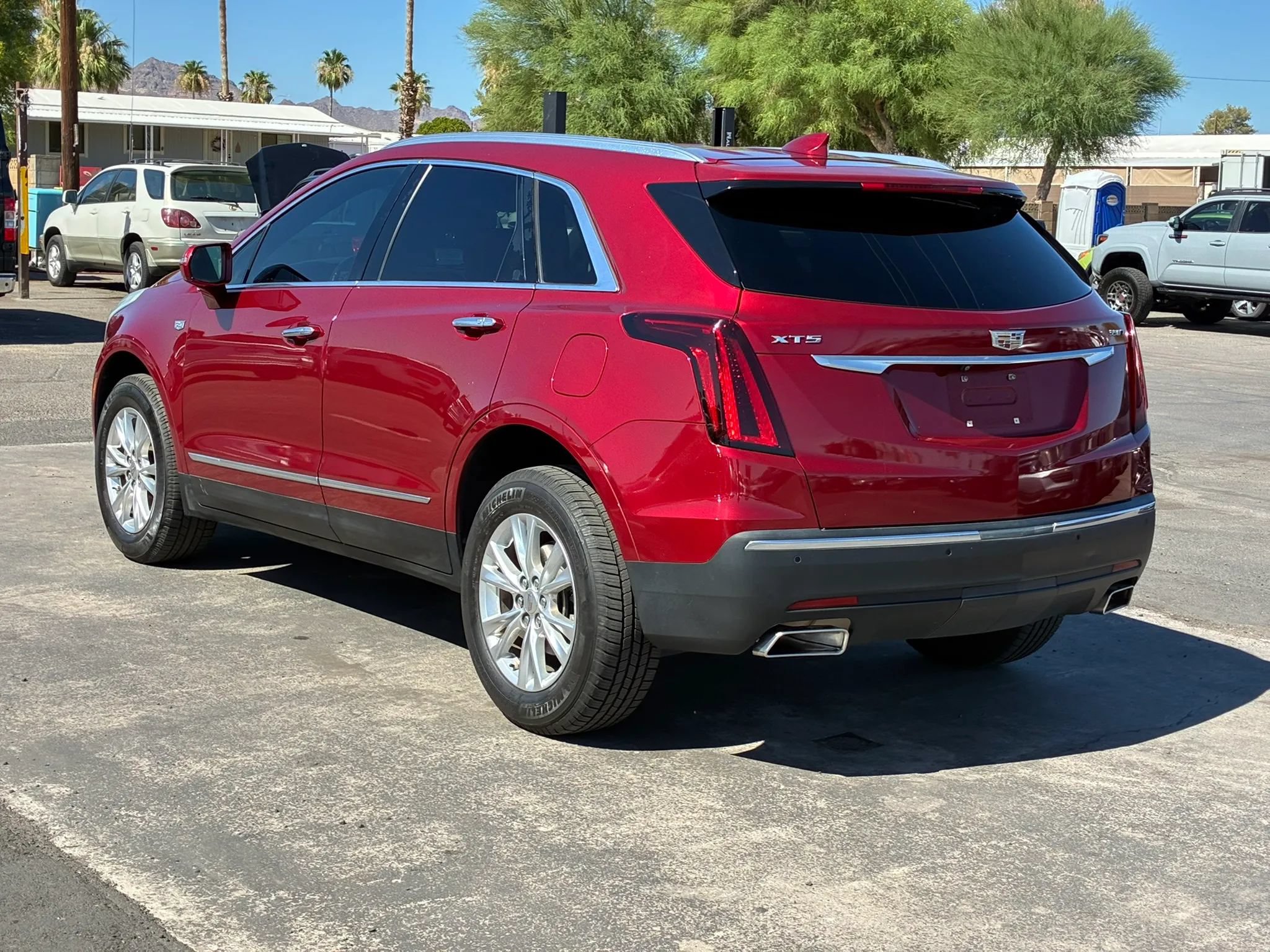 Used 2020 Cadillac XT5 Luxury FWD image 5