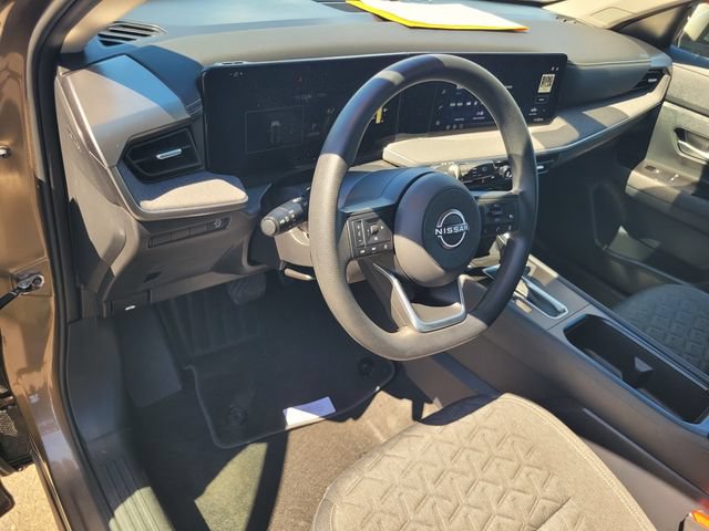 Used 2026 Nissan Kicks SV FWD image 12